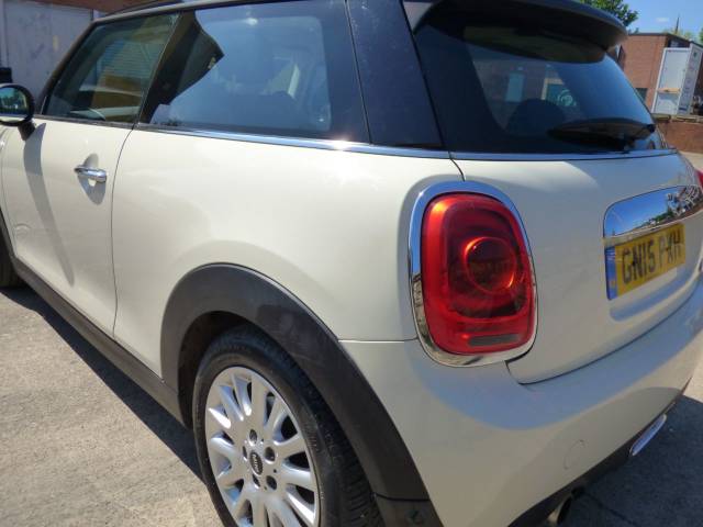 2015 Mini Hatchback 1.5 Cooper 3dr Auto