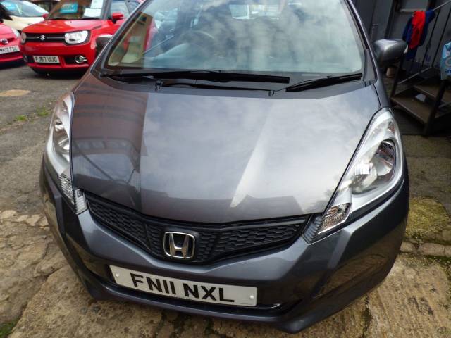 Honda Jazz 1.4 i-VTEC ES 5dr CVT Hatchback Petrol Silver