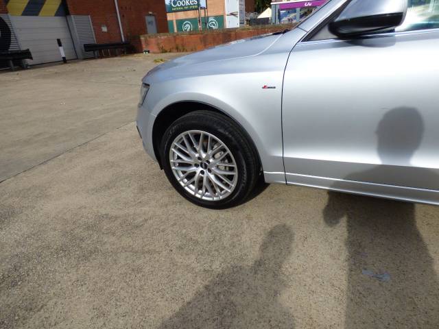 2014 Audi Q5 2.0 TDI Quattro S Line Plus 5dr S Tronic