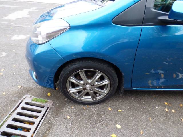 2011 Toyota Yaris 1.33 VVT-i SR 5dr