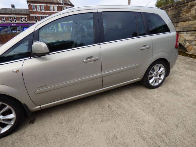 2010 Vauxhall Zafira 1.9 CDTi Elite [150] 5dr Auto