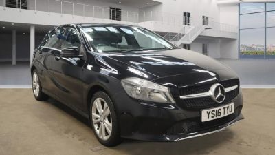 2016 A CLASS A180D SPORT 5DR AUTO 2016 16 MERCEDES BENZ A CLASS A180D SPORT... photo