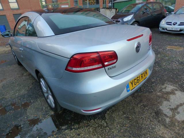 2011 Volkswagen Eos 2.0 TDI BlueMotion Tech SE 2dr