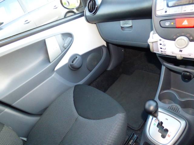 2012 Toyota Aygo 1.0 VVT-i Go 5dr [AC] MMT