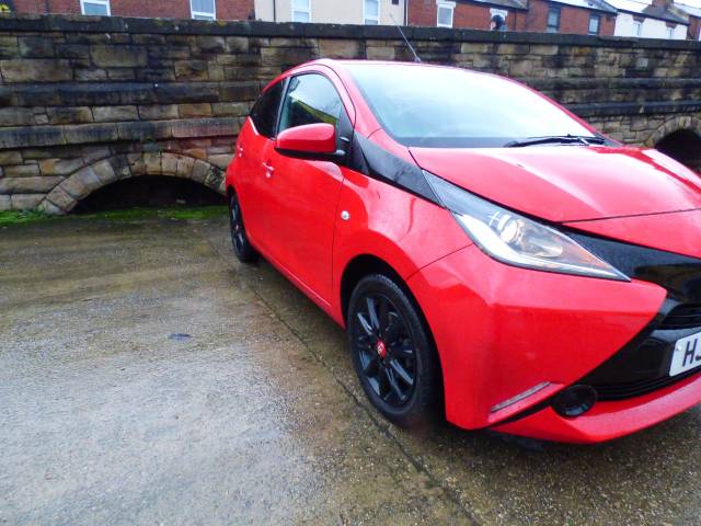 2018 Toyota Aygo 1.0 VVT-i X-Play 5dr x-shift